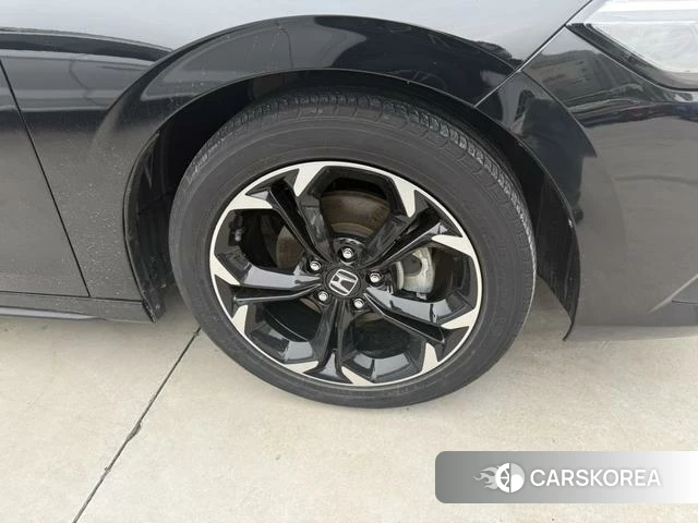Honda Civic id 4313638 из Китая 7