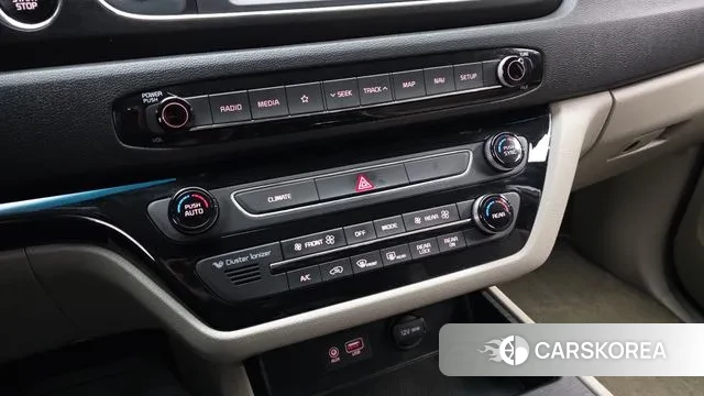 Kia The New Carnival id 3761244 из Кореи 7