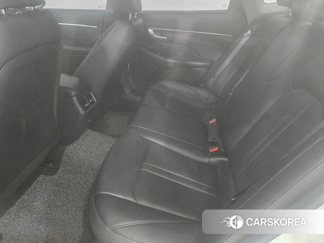 Hyundai Sonata (DN8) id 3853312 из Кореи 7