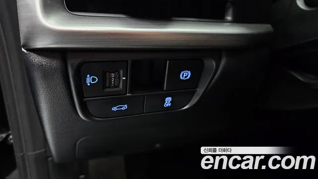 Hyundai Grandeur (GN7) id 2505657 из Кореи 7