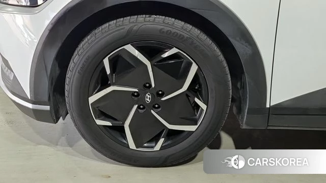 Hyundai Ionic 5 id 3889287 из Кореи 7