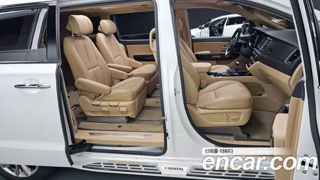 Kia The New Carnival id 2907871 из Кореи 7