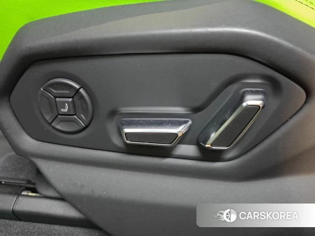 Lamborghini Urus id 4187284 из Кореи 7