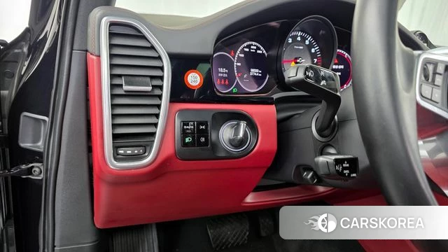 Porsche Cayenne (PO536) id 3852633 из Кореи 7