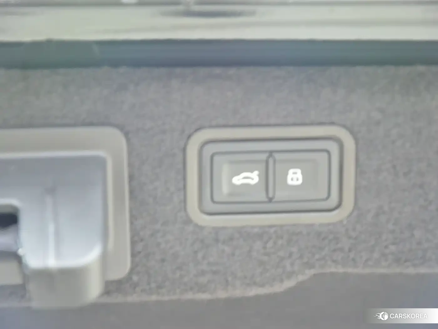 Audi A8 id 4548321 из Китая 7