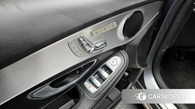 Mercedes-Benz C-Class W205 id 3845985 из Кореи 7