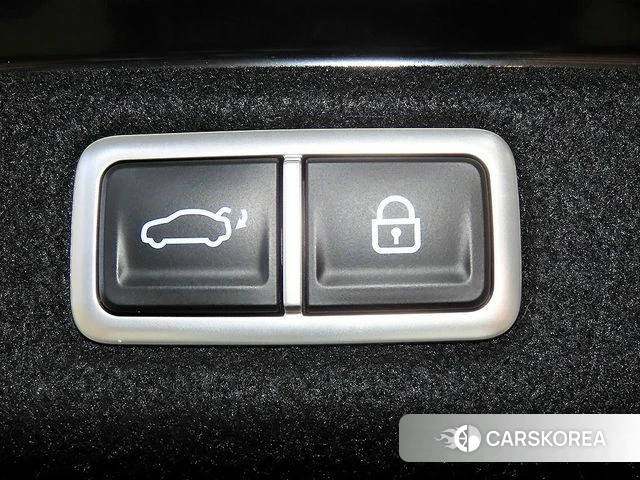 Hyundai Grandeur Hybrid (GN7) id 3838951 из Кореи 7