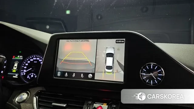 Hyundai Grandeur IG id 3302851 из Кореи 7