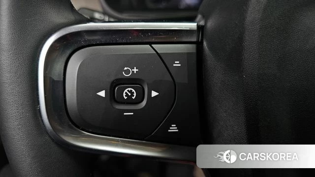Volvo XC40 id 4381926 из Кореи 7