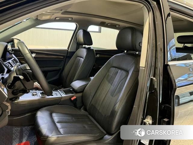 Audi Q5L id 4259981 из Китая 7