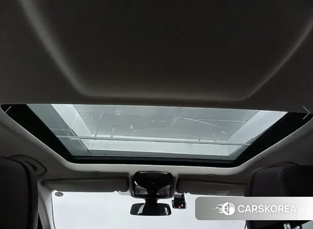 BMW 5 Series (G30) id 3438853 из Кореи 7