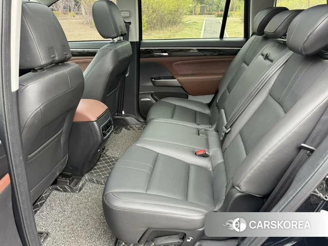 GAC Trumpchi Trumpchi GS8 id 4240144 из Китая 7
