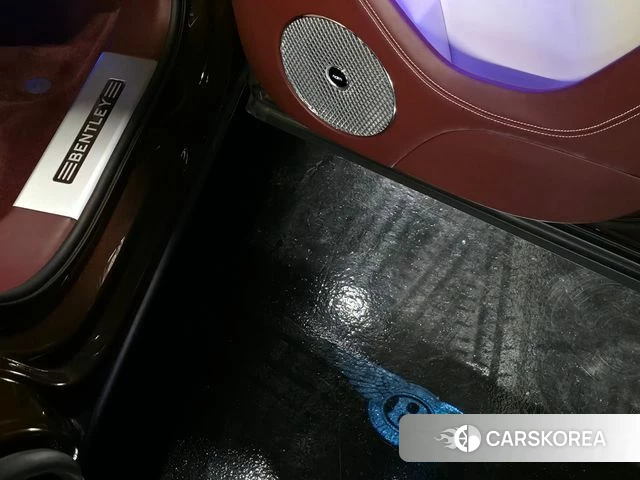 Bentley Bentayga id 3910764 из Кореи 7