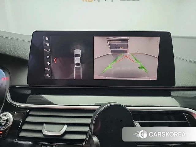 BMW 5 Series (G30) id 3905407 из Кореи 7