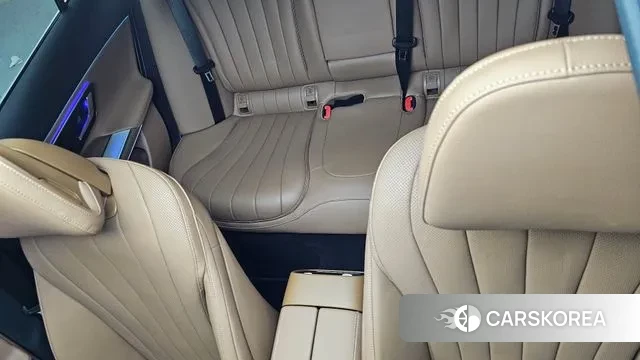 Mercedes-Benz E-Class W214 id 3757958 из Кореи 7