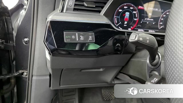 Audi e-Tron id 3896996 из Кореи 7