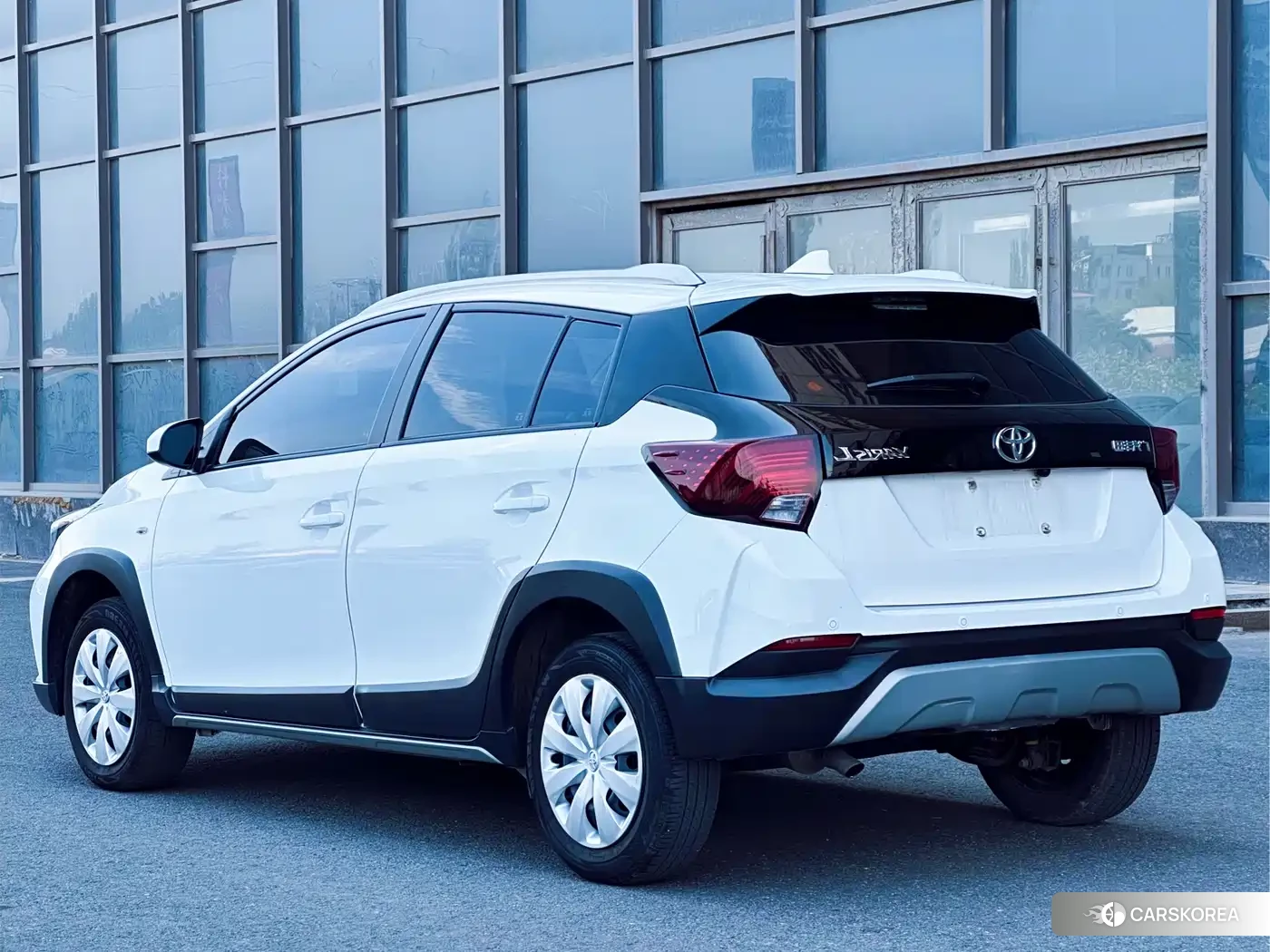 Toyota Yaris L id 4559825 из Китая 7
