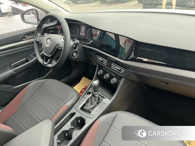 Volkswagen Bora id 4306819 из Китая 7