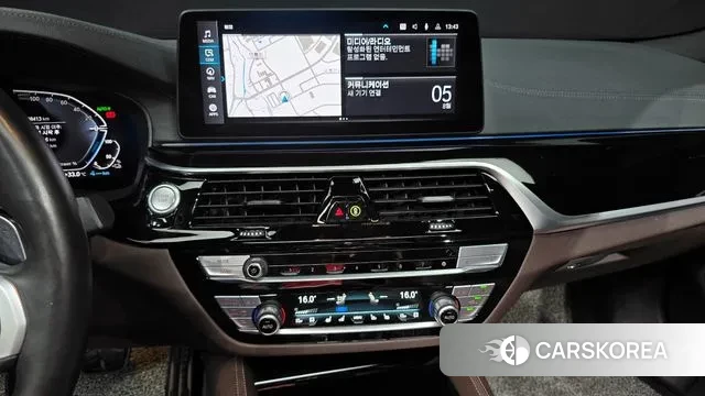 BMW 5 Series (G30) id 3003590 из Кореи 7