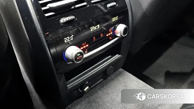 BMW 5 Series (G30) id 3325364 из Кореи 7