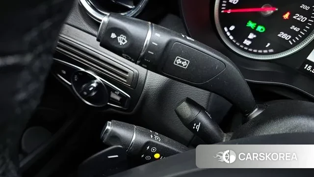 Mercedes-Benz C-Class W205 id 3500141 из Кореи 7