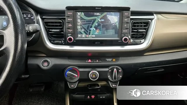 Kia Stonic id 3480330 из Кореи 7