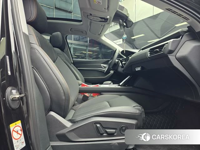 Audi e-tron id 4279175 из Китая 7