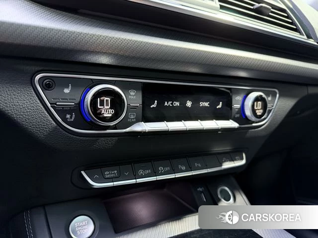 Audi Q5L id 4208238 из Китая 7