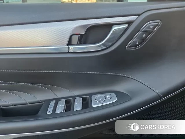 Hyundai The New Grandeur IG id 3367470 из Кореи 7