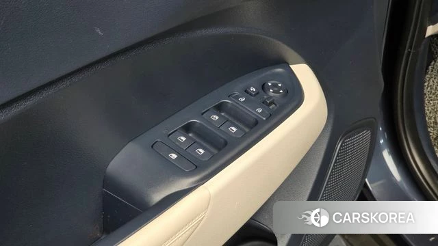 Hyundai Venue id 4618192 из Кореи 7