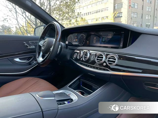 Mercedes-Benz Maybach S-class id 4265291 из Китая 7