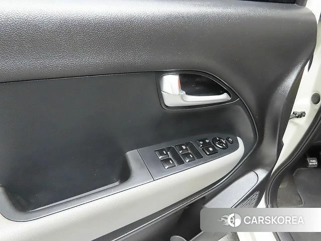Kia The New Kia Ray id 4654103 из Кореи 7