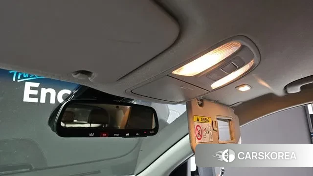 Kia Niro EV id 3343186 из Кореи 7