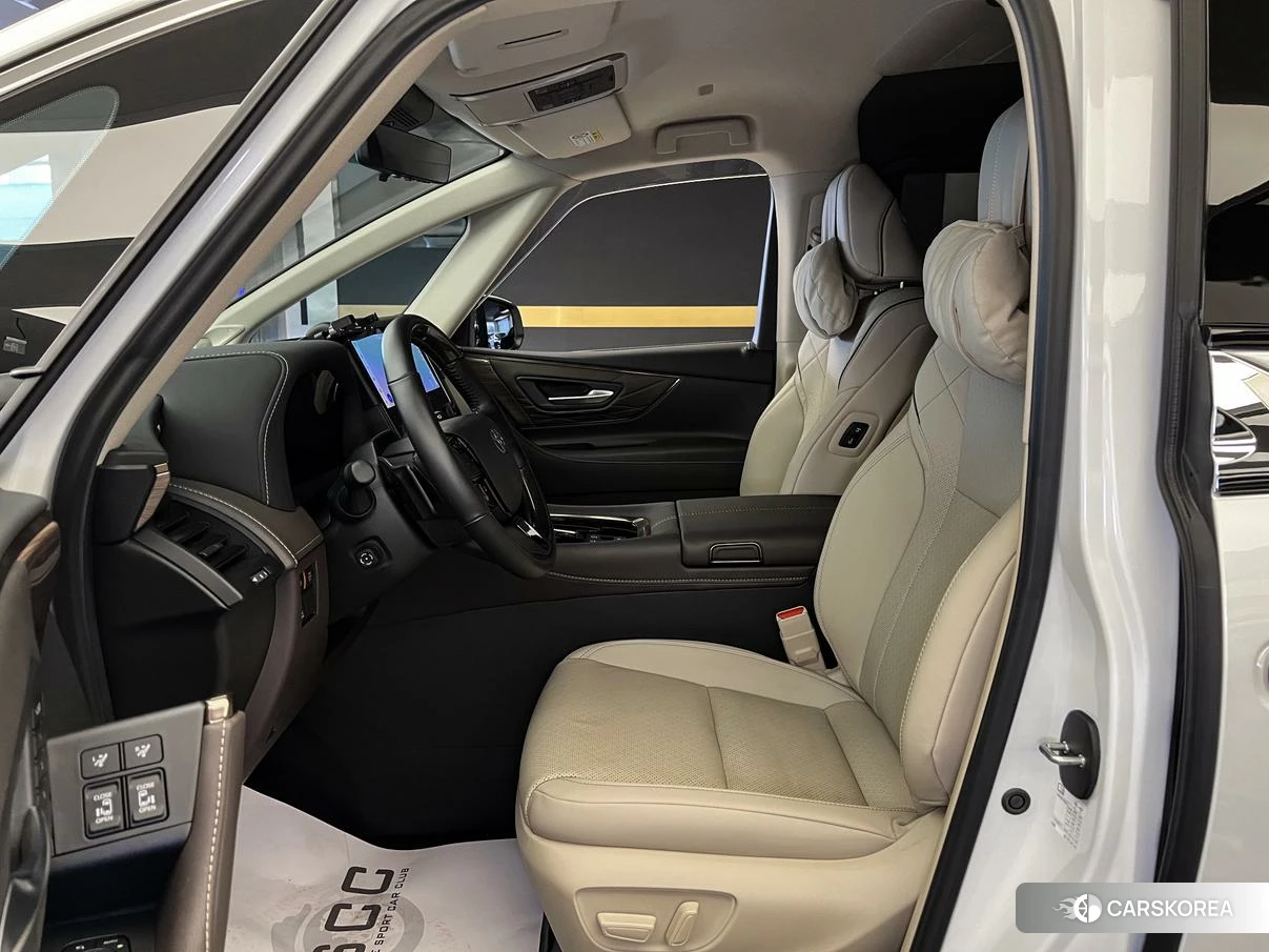 Toyota Elfa id 4493067 из Китая 7