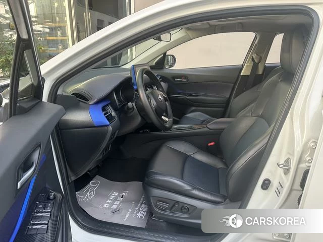 Toyota C-HR id 4353634 из Китая 7