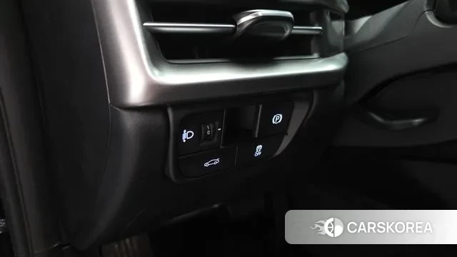 Hyundai Grandeur (GN7) id 3431470 из Кореи 7