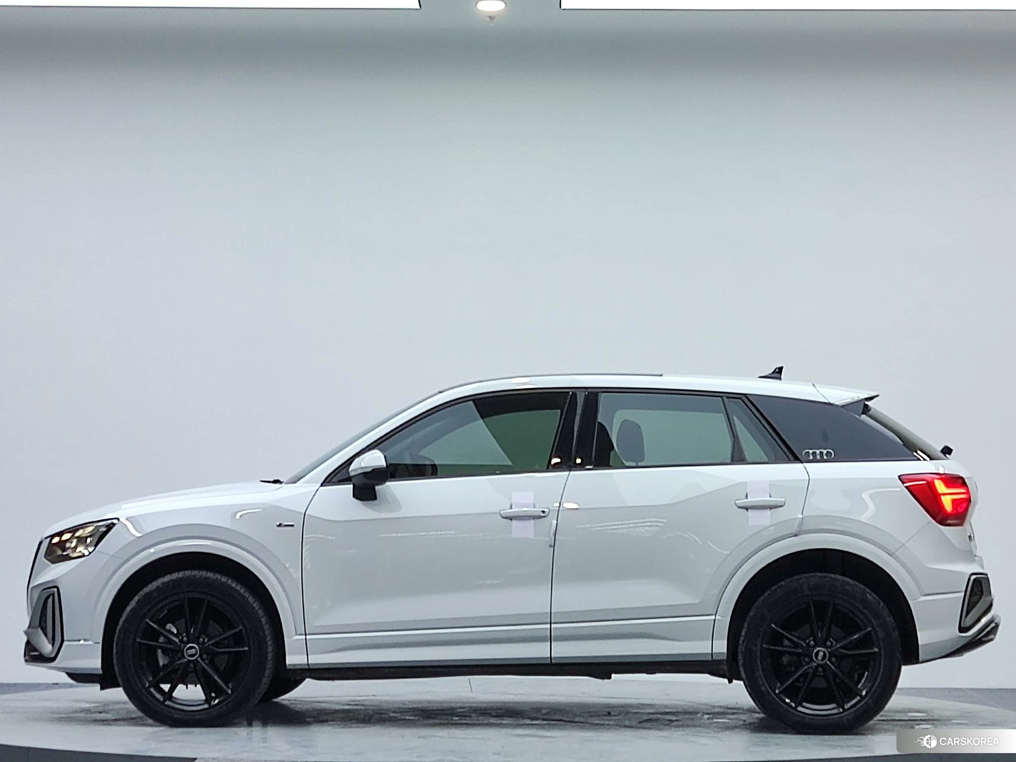 Audi Q2L id 4473290 из Китая 7