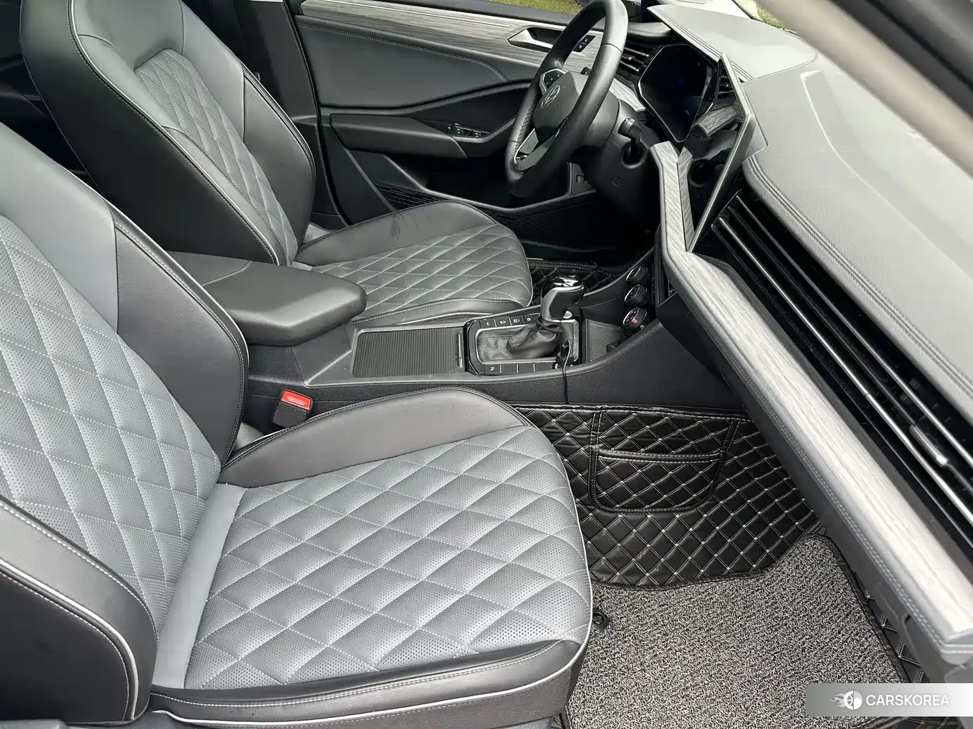 Volkswagen Sagitar id 4553868 из Китая 7