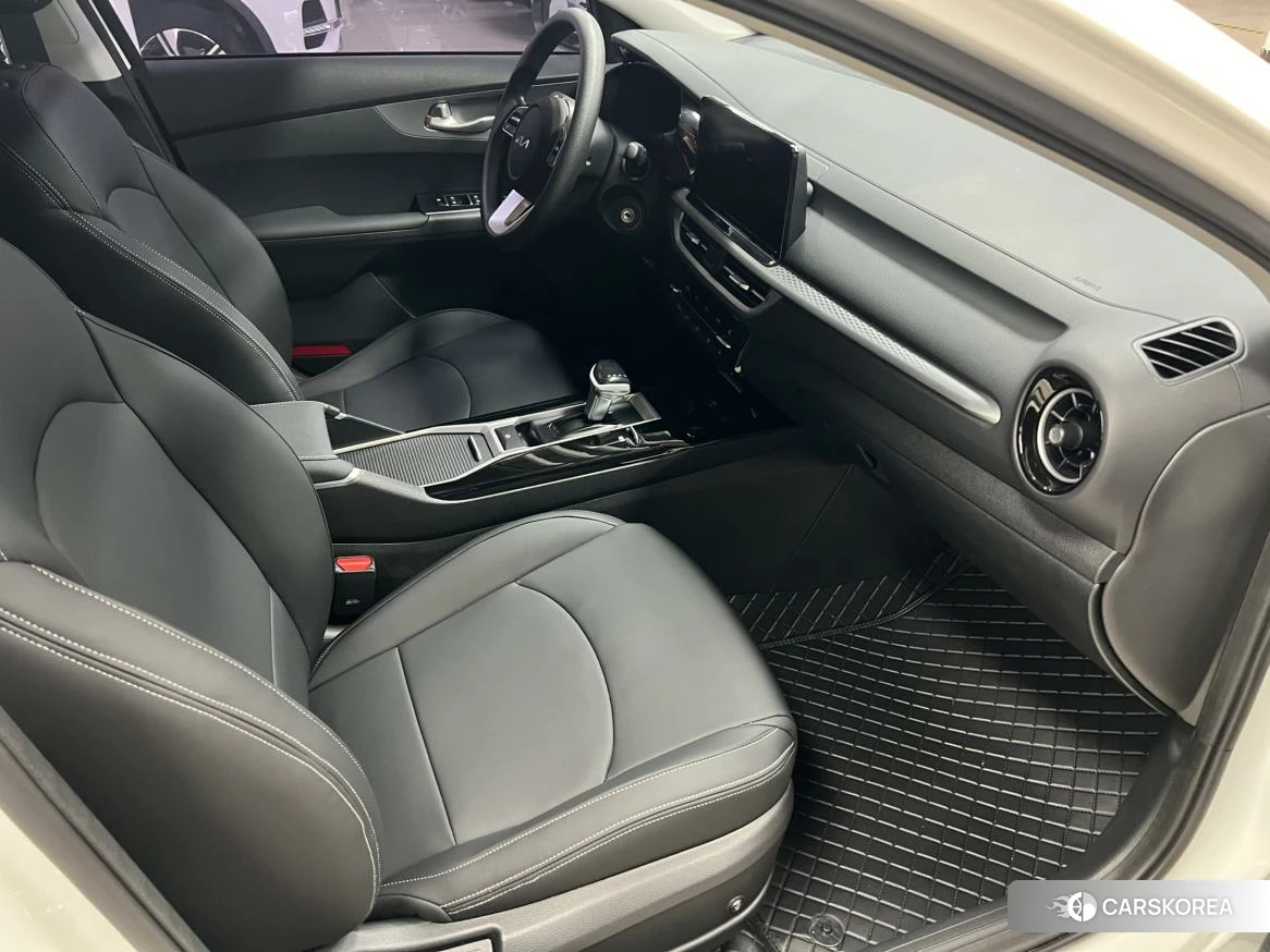 Kia K3 id 4454419 из Китая 7