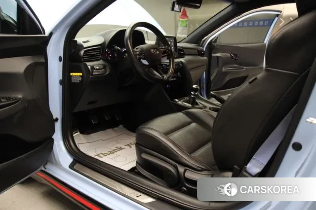 Hyundai Veloster (JS) id 3425906 из Кореи 7