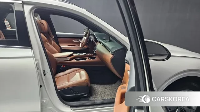 Genesis GV70 id 3011955 из Кореи 7