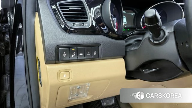 Kia The New Carnival id 3845706 из Кореи 7