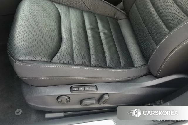 Volkswagen CC id 4273669 из Китая 7