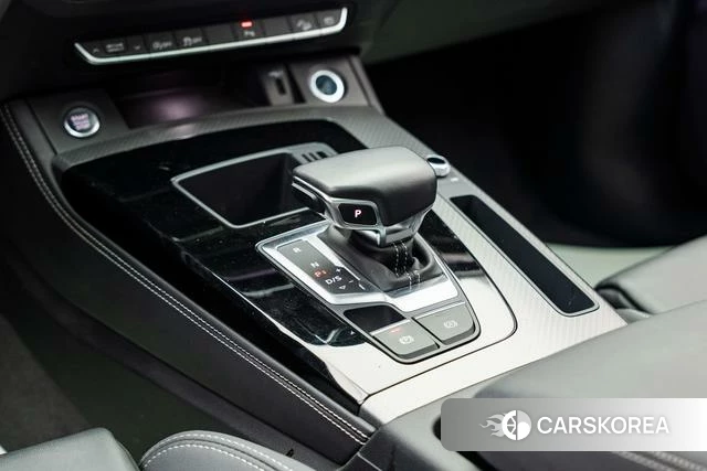 Audi Q5L id 4307002 из Китая 7