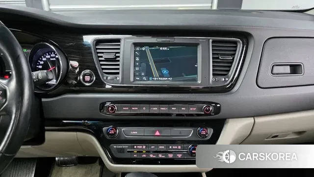 Kia The New Carnival id 3275676 из Кореи 7