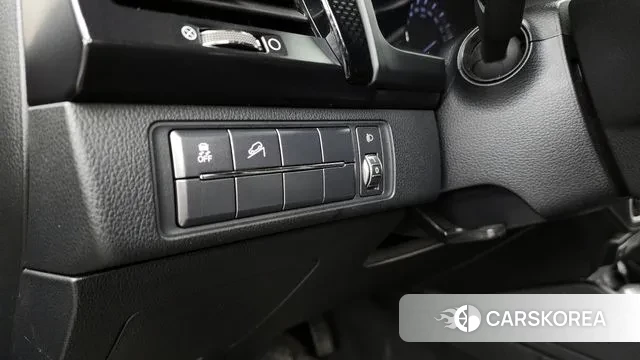 Ssangyong Rexton Sports id 3489415 из Кореи 7