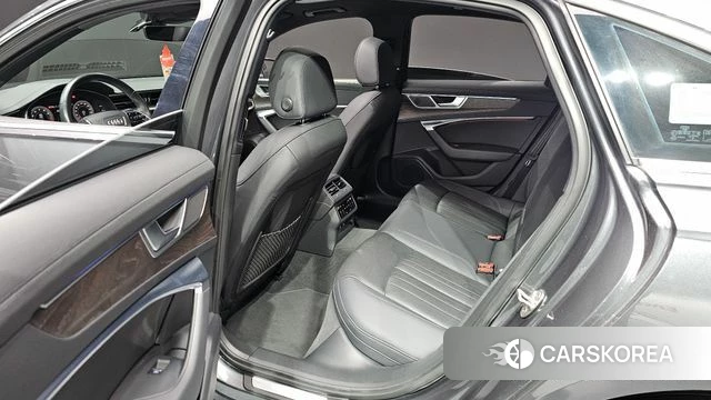 Audi A6 (C8) id 3892423 из Кореи 7