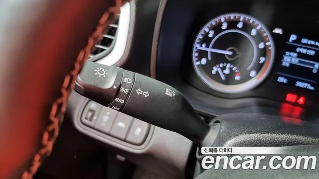 Hyundai Venue id 2689428 из Кореи 7