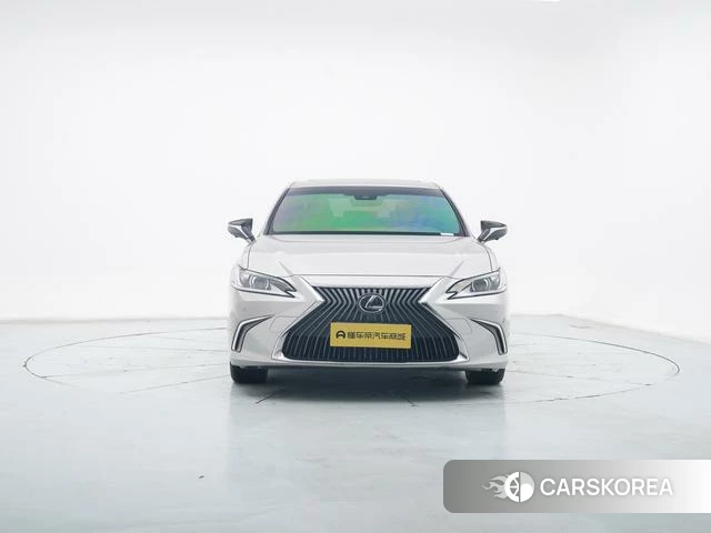 Lexus ES id 4274714 из Китая 7