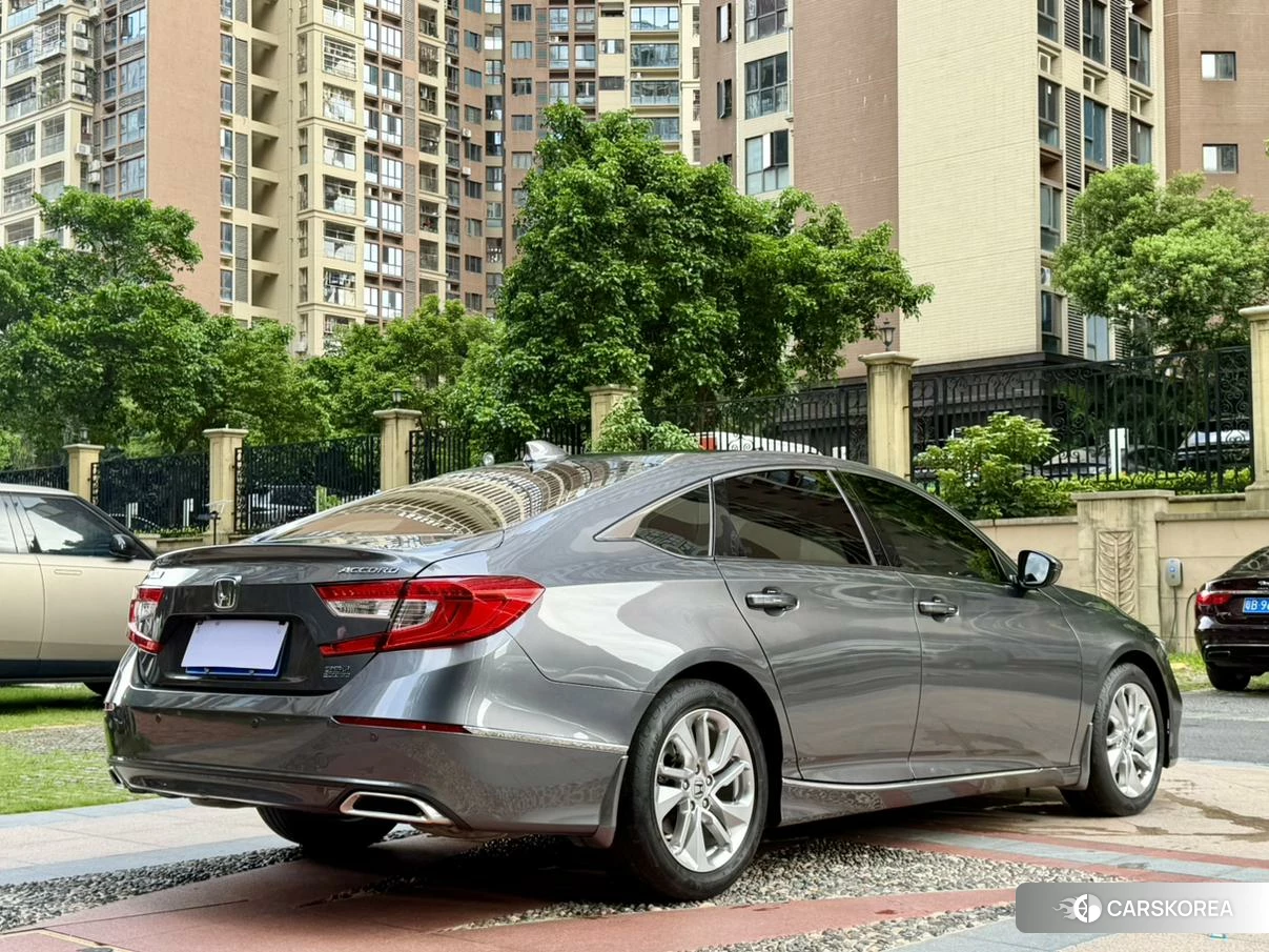 Honda Accord id 4486438 из Китая 7